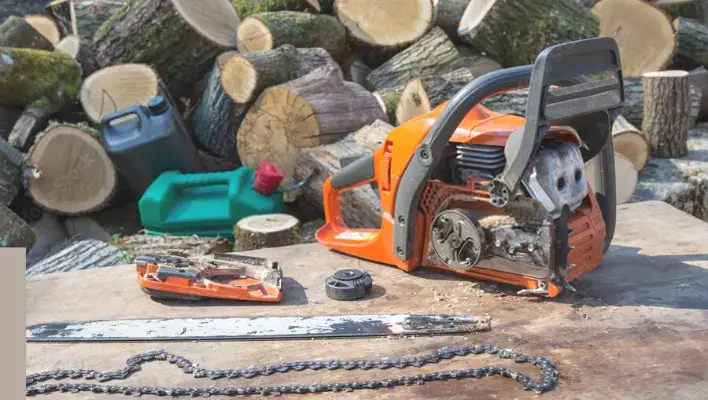 How to Clean a Chainsaw