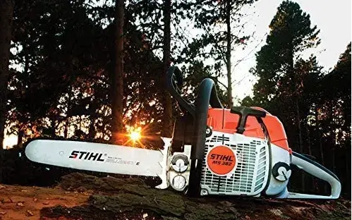 How to Prevent Chainsaw Kickback and Injury